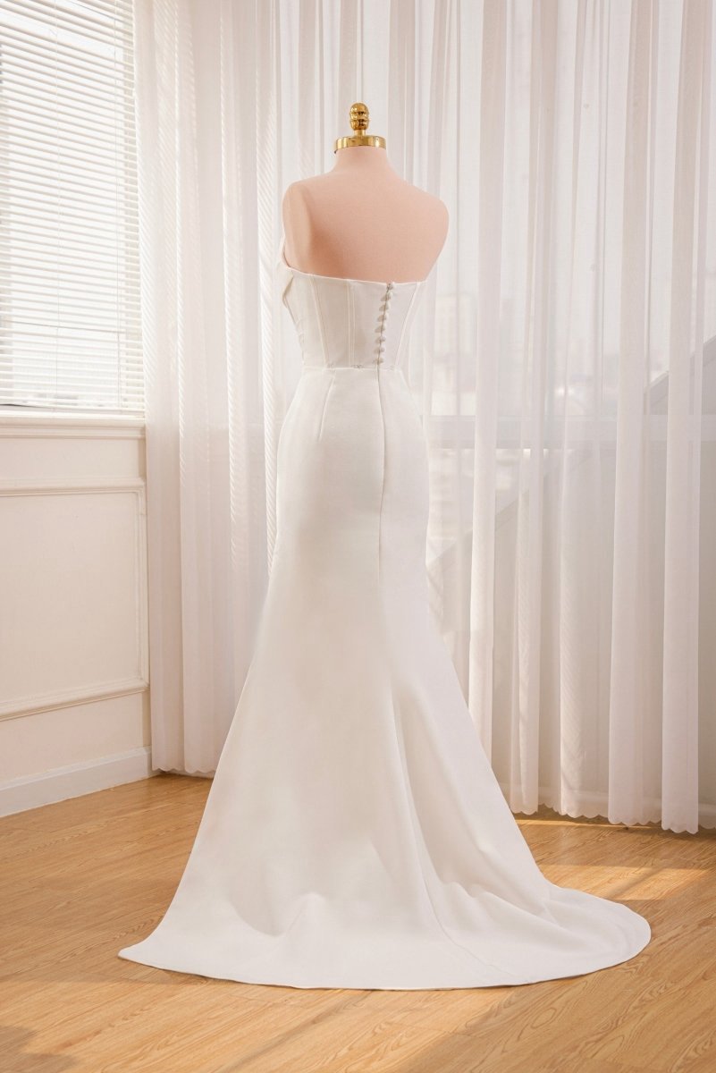 Mermaid Strapless Satin Wedding Dresses with Convenient Detachable Skirt
