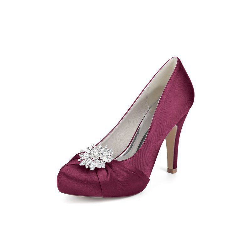 High Heels with Crystal Bow Decoration
