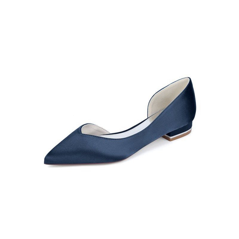 Flat Shoes with a Sleek Design