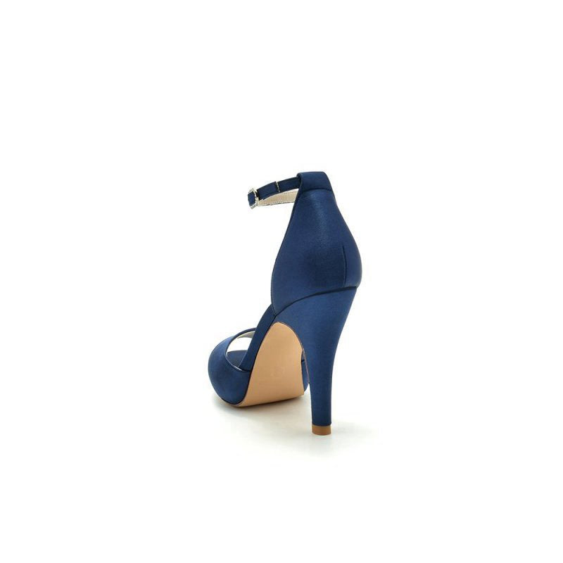 Silk Heels with Metal Accent