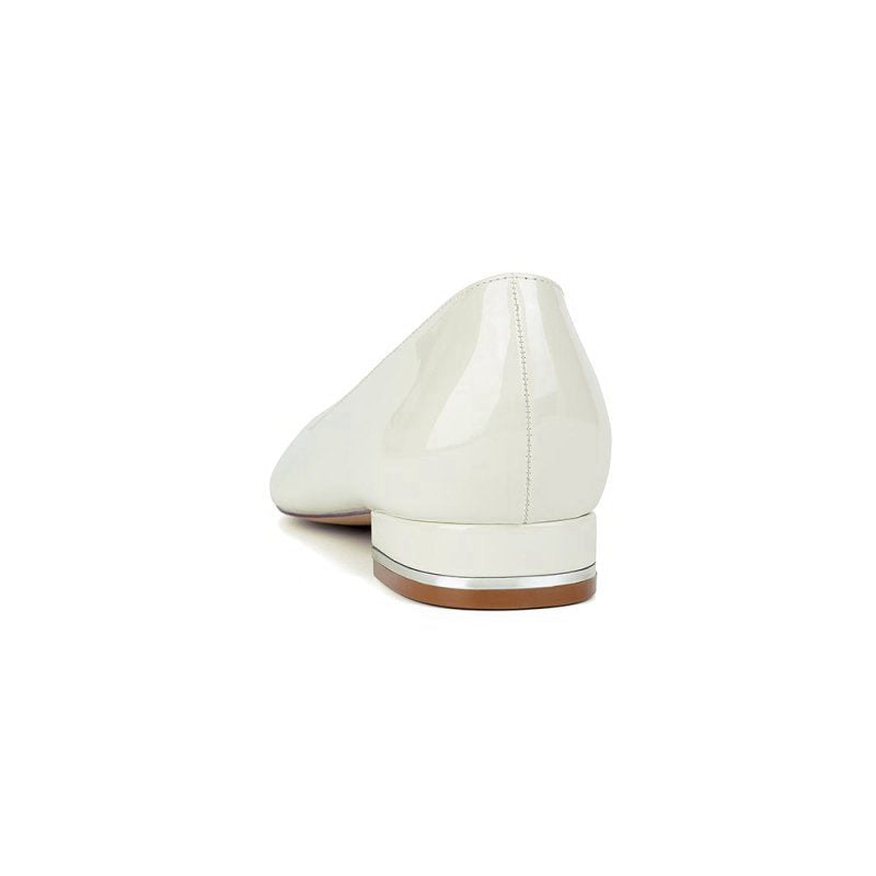 Pointed-Toe Flats with a Sleek Finish