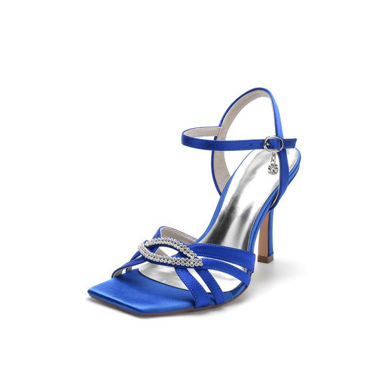 Wedding Sandals with Rhinestone
