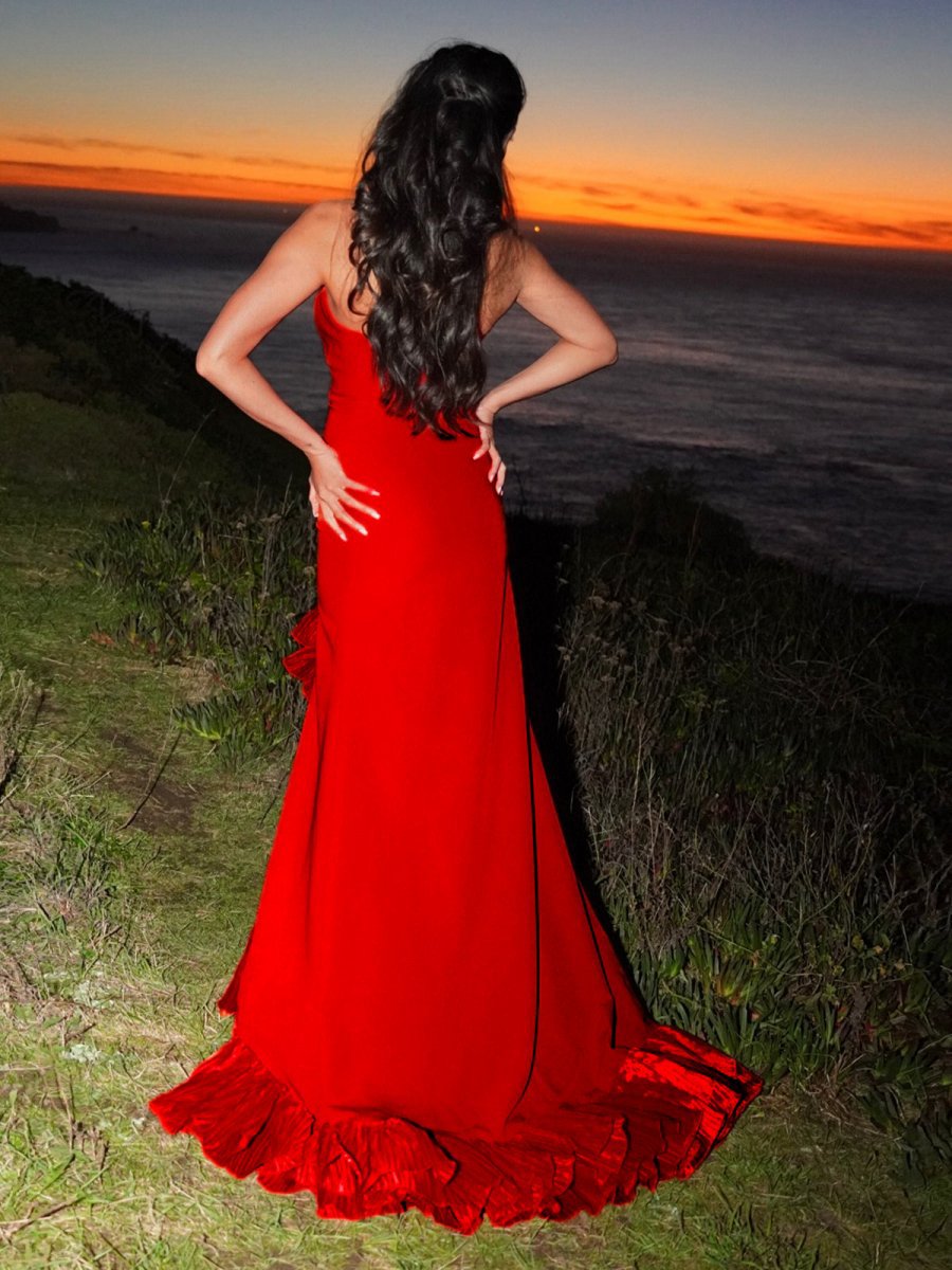 Strapless Ruffles Scoop Neck Mermaid Sleeveless Long Prom Dresses
