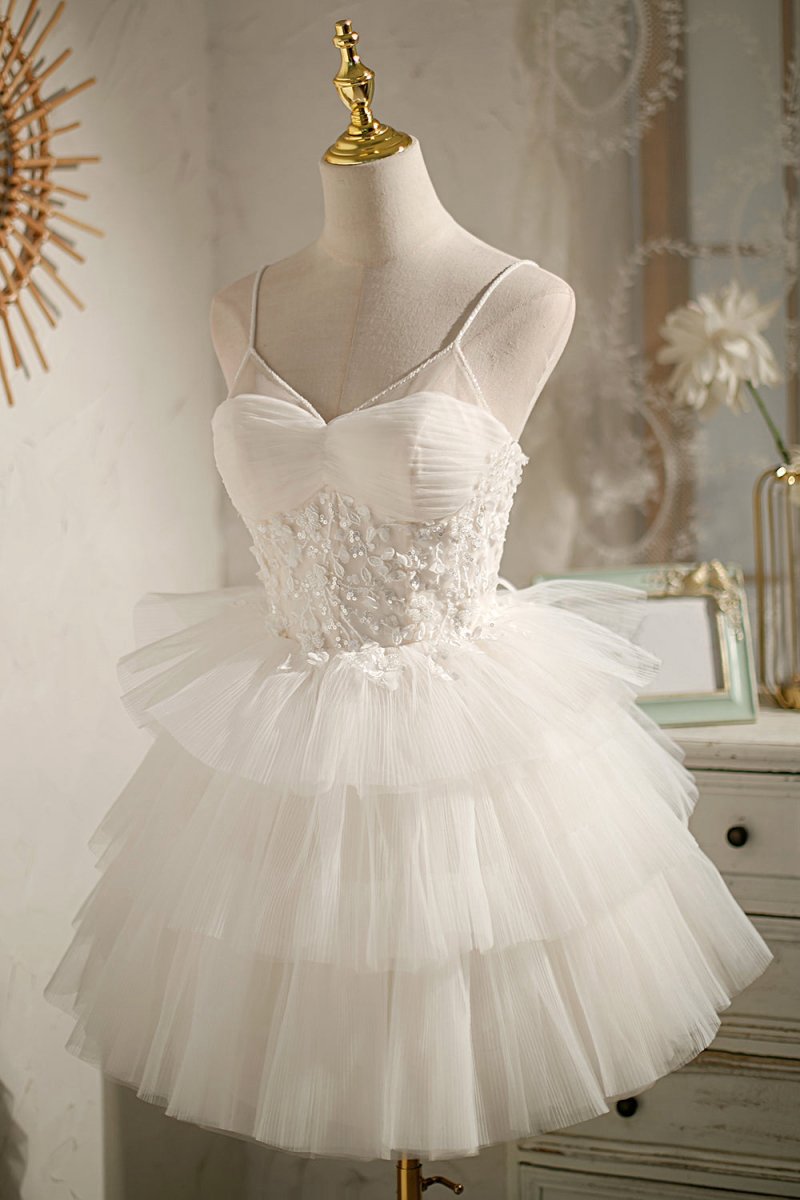 Spaghetti Straps Sequins Lace Appliques Short Homecoming Dresses