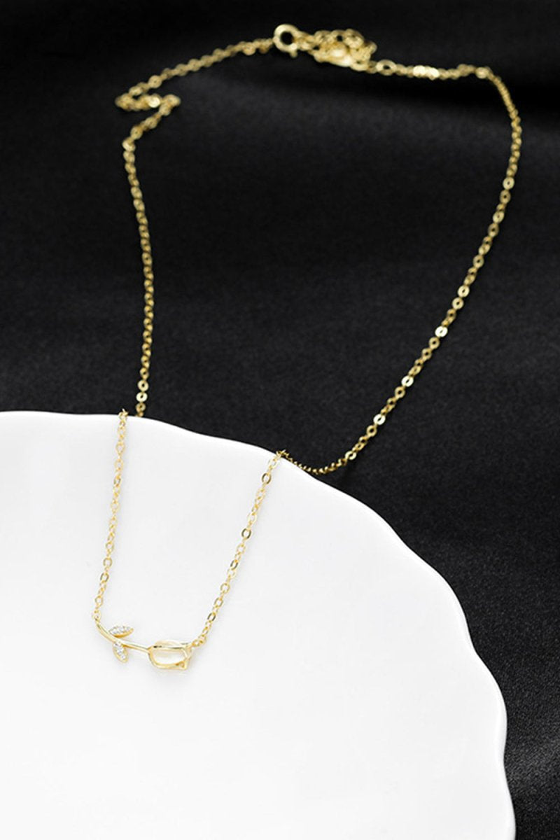 Tulip Pendant Clavicle Necklace