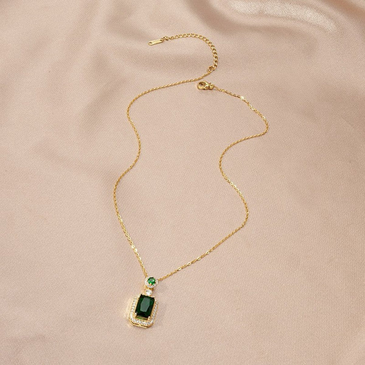 Zircon Pendant Necklace