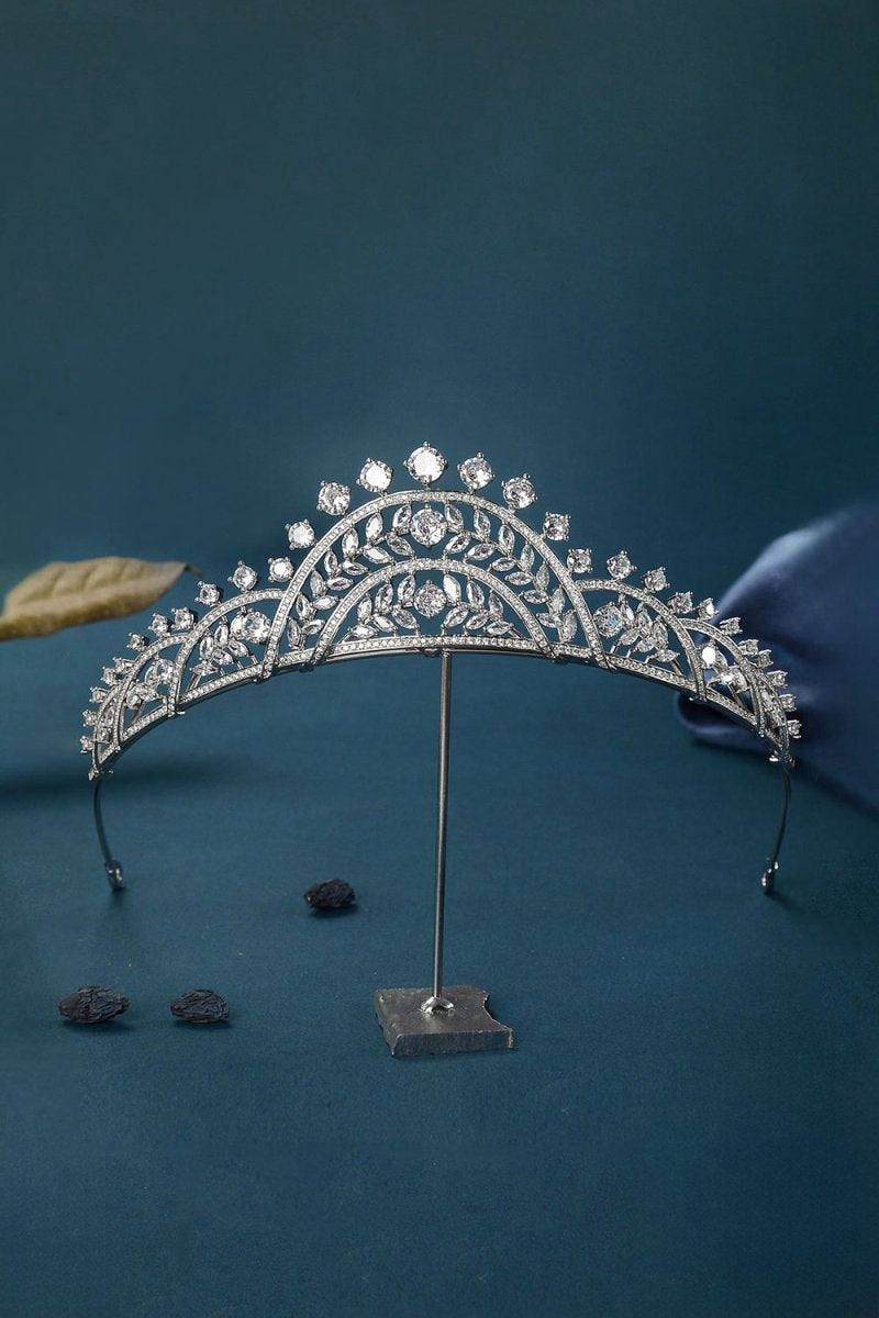 Women's Silver Regal Laurel Crowns