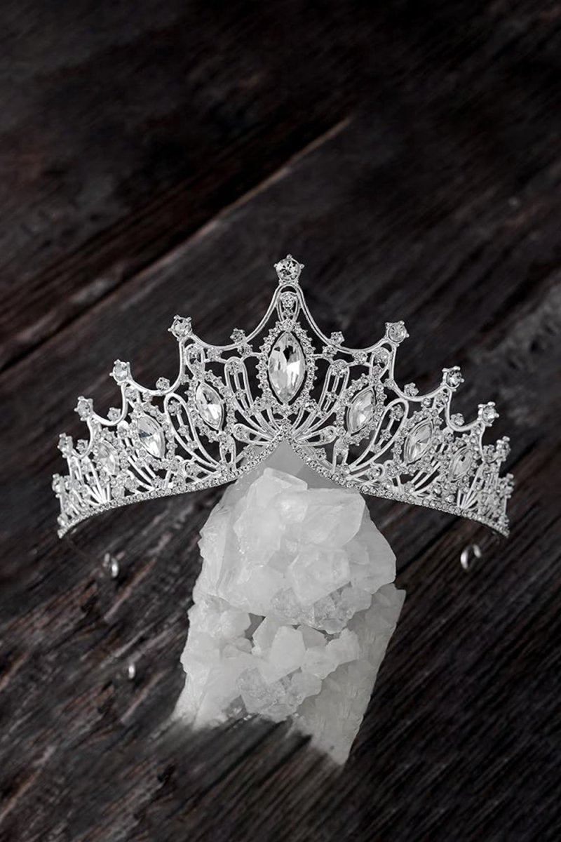Vintage tiaras and crowns for women
