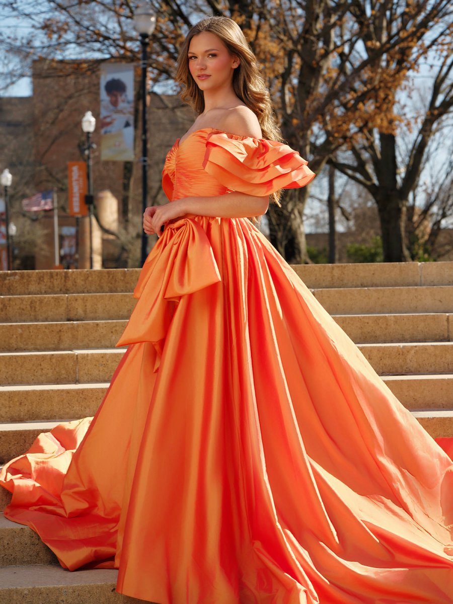 Sweetheart Pleated A-line Prom Dresses with Bow