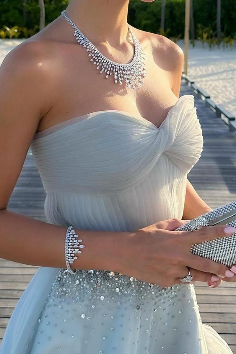 Strapless A-line Tulle Long Prom Dresses with Beading