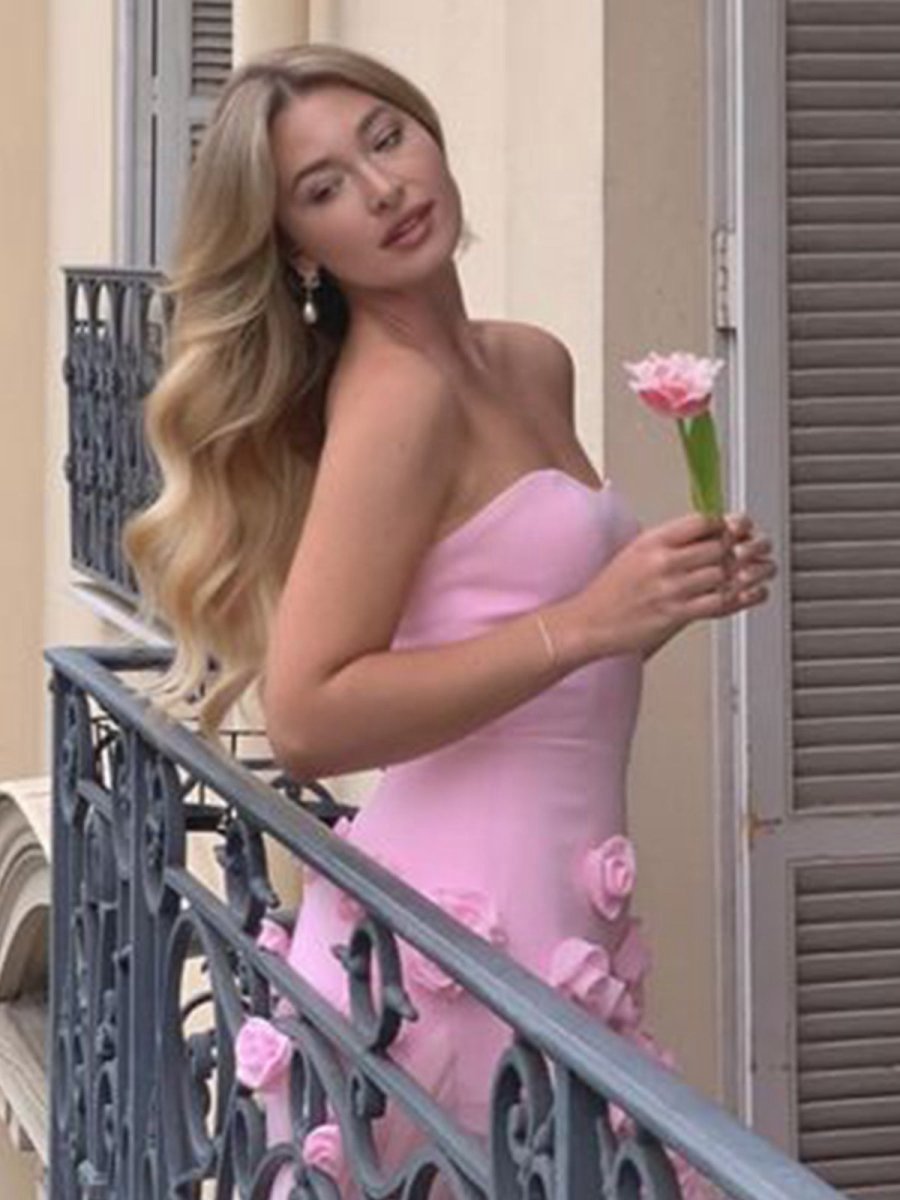 A-line Sweetheart Sleeveless Slit Flowers Prom Dresses