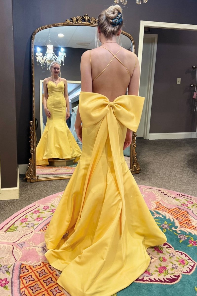 V-Neck Bow-Back Trumpet Long Gown