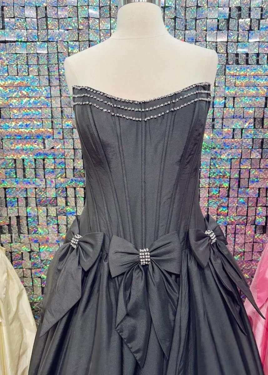 A-line Scoop Neck Satin Long Prom Dresses with Bow Knots