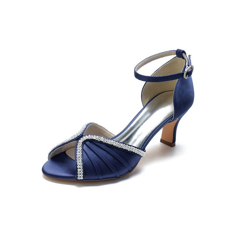 Elegant Rayel Satin Pump with Rhinestone Accents