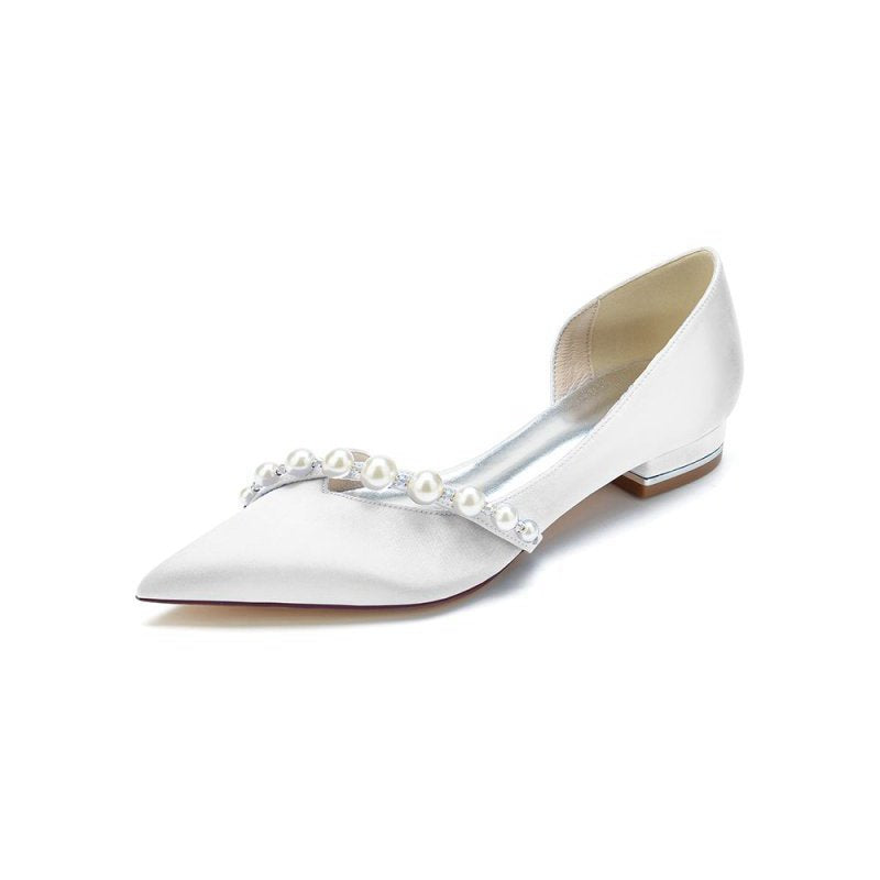 Pearl Pointed Toe Kitten Heels