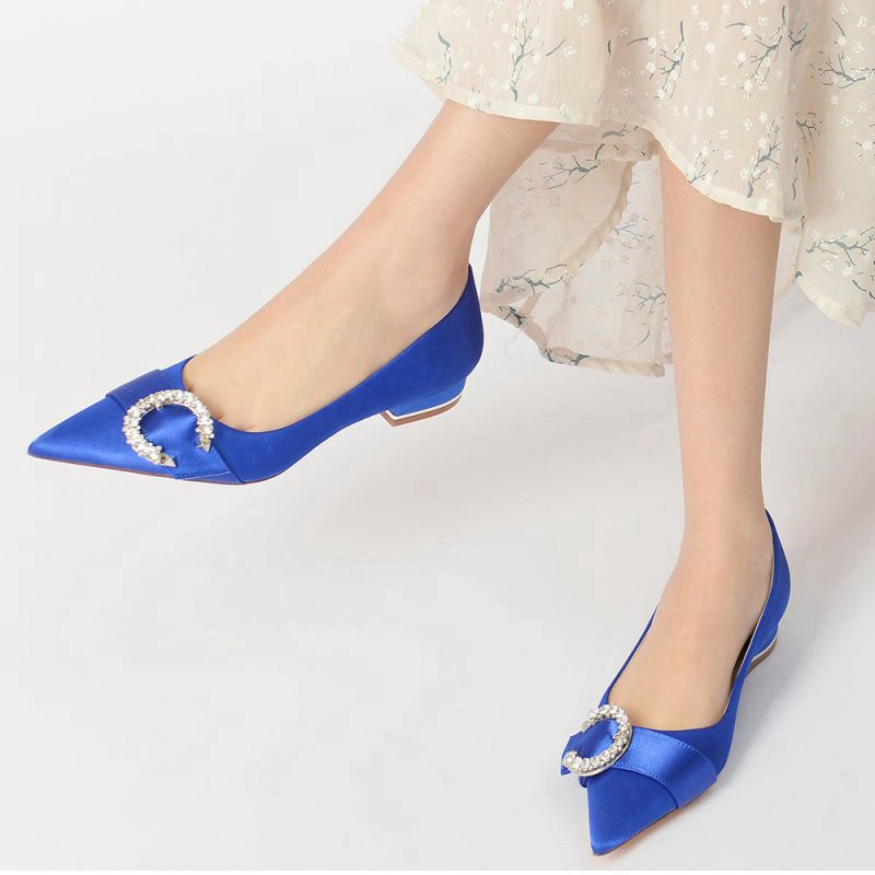 Beading Pointed Toe Kitten Heels