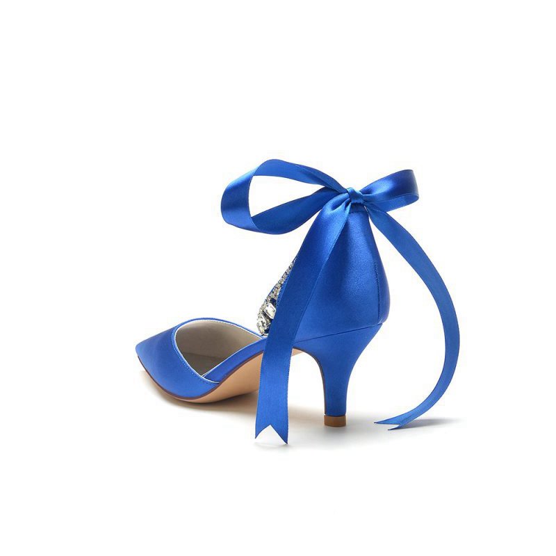 Pointed Toe Ribbons Kitten Heels With Diamond
