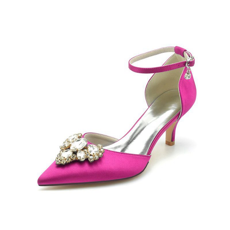 Rhinestone Pointed Toe Kitten Heels With Rhinestone