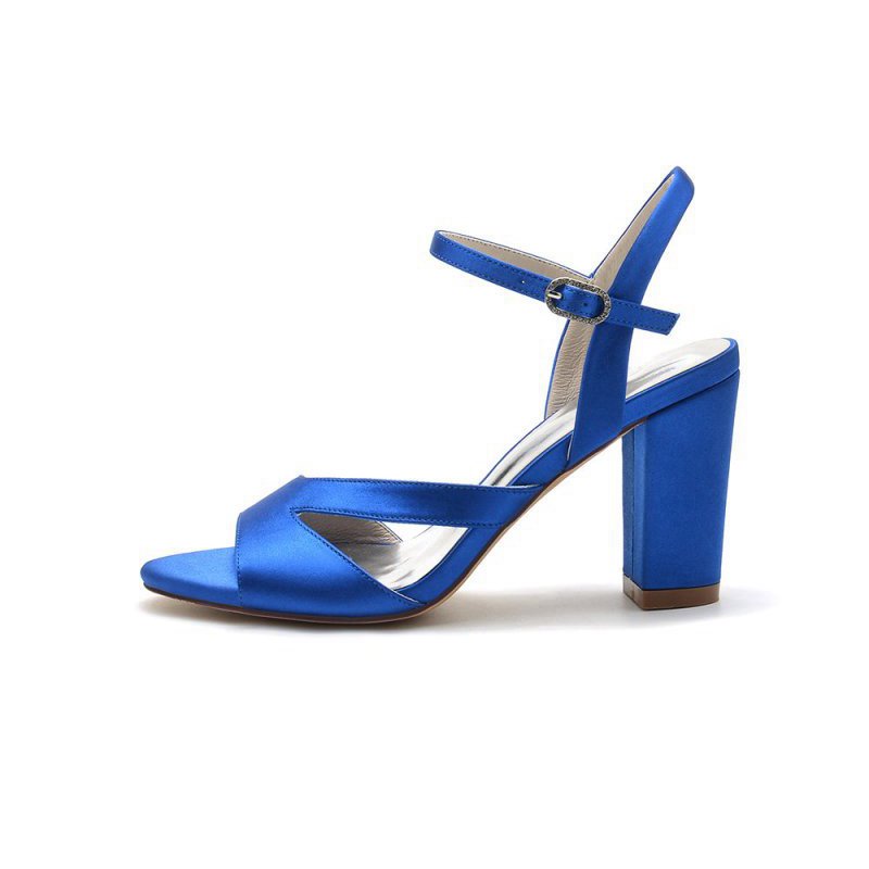 Simple Open Toe Block Heels with Ankle Strap