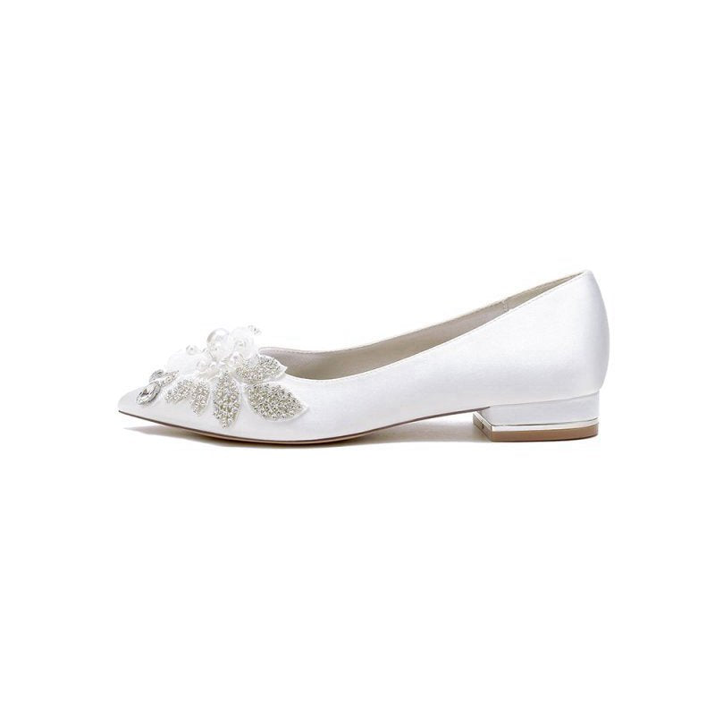 Women's Wedding Shoes Pointed Toe Low Heels with Rhinestone