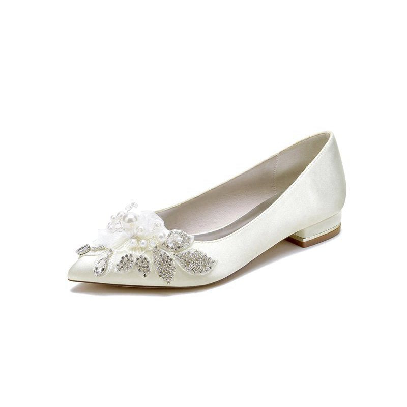 Women's Wedding Shoes Pointed Toe Low Heels with Rhinestone