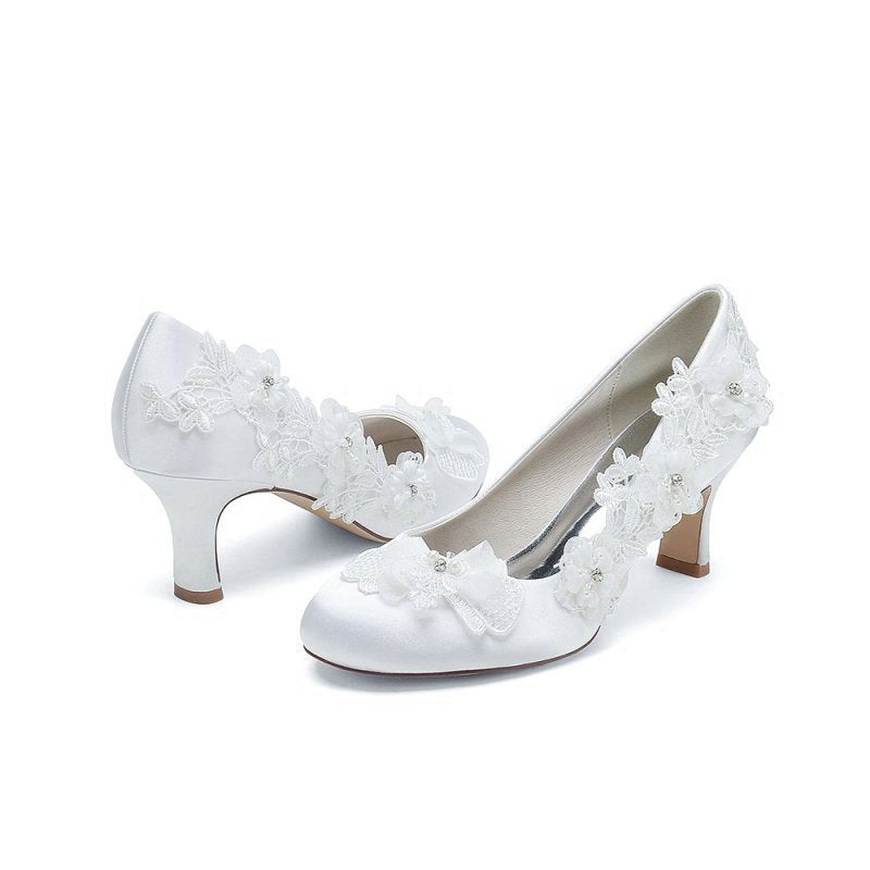 Lace Pointed Toe Chunky Heels with Beaded