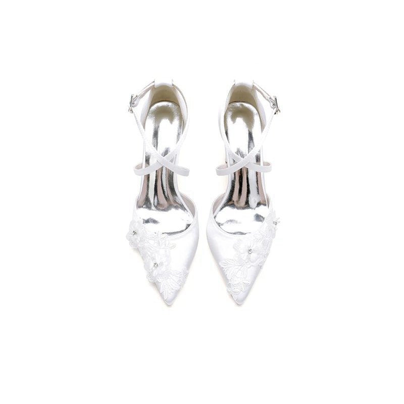 Pointed Toe Chunky Heels with Lace