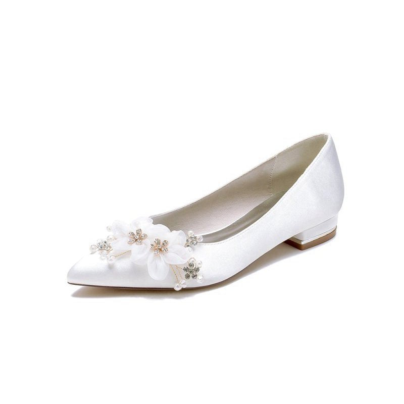 Elegant Pointed Toe Low Heels with Rhinestone Flower