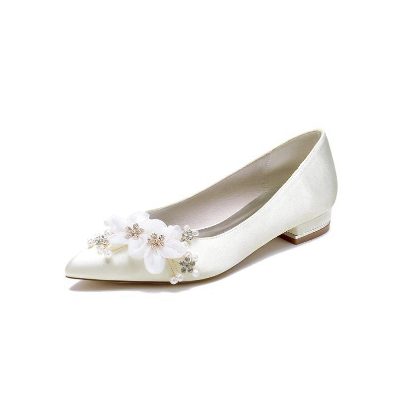 Elegant Pointed Toe Low Heels with Rhinestone Flower