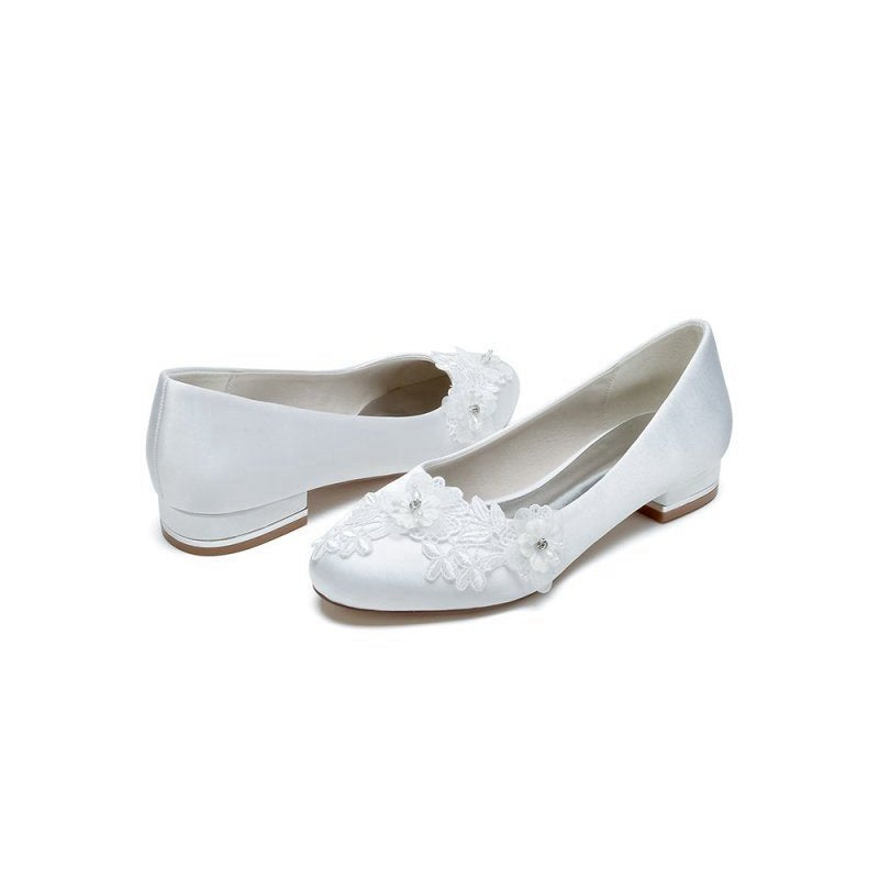 Retro Low Heel Shoes with Lace