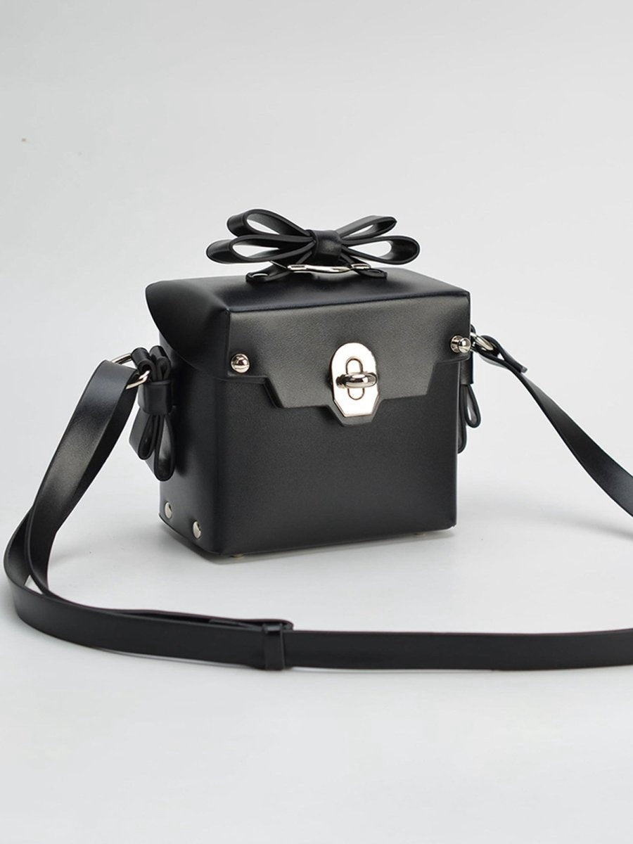 Women's Bowknots Box Shoulder Bags in Vegan Leather