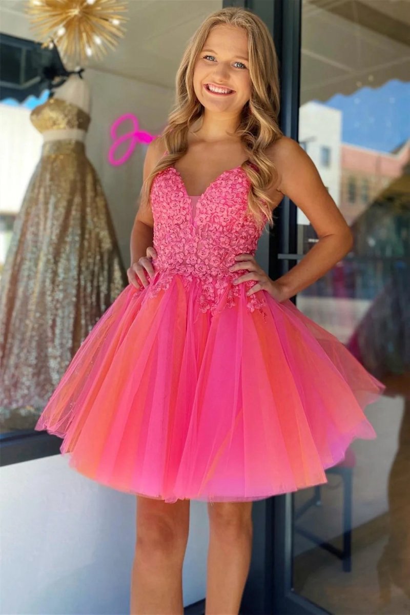 V Neck Straps Appliques Tulle Homecoming Dresses