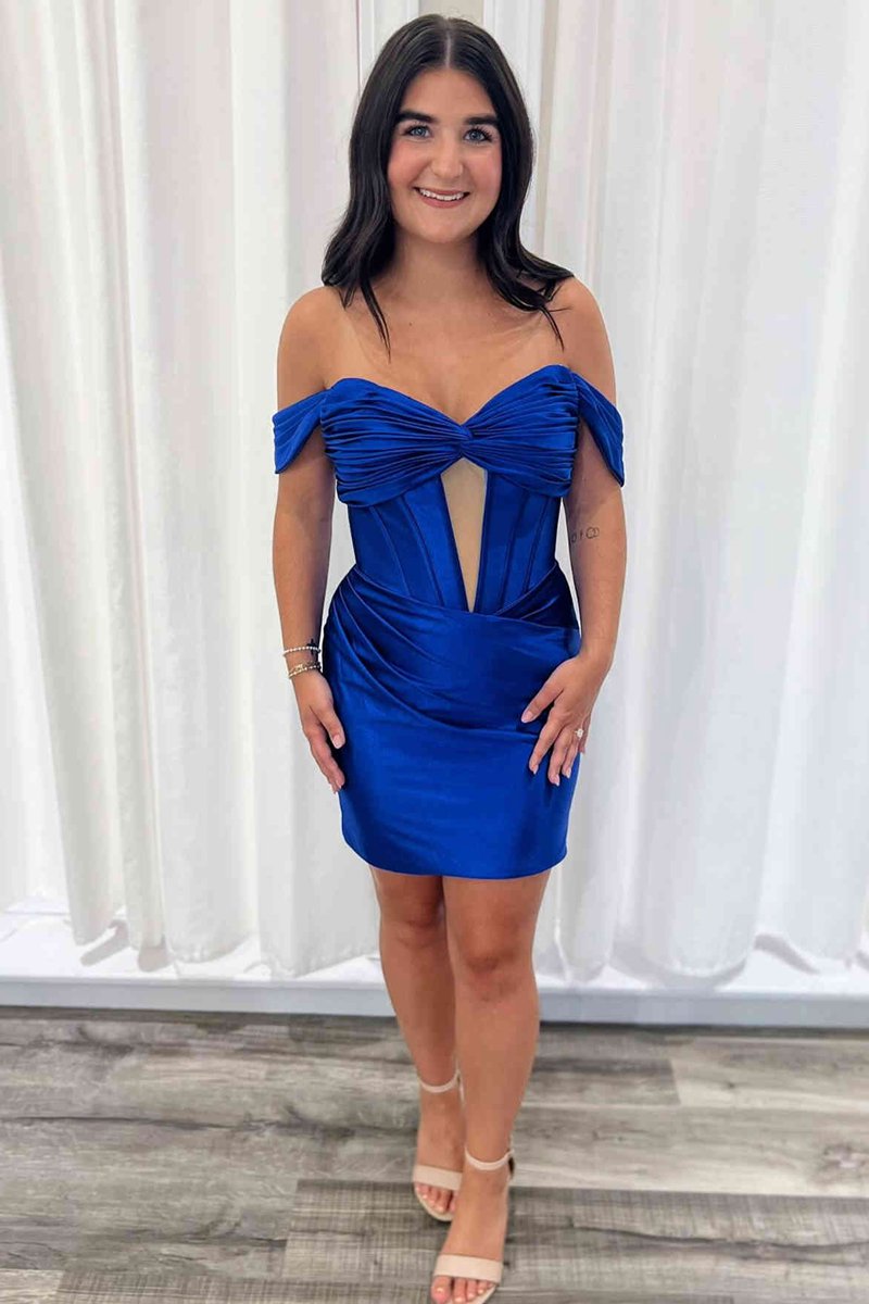 Off the Shoulder Ruched Mini Homecoming Dresses