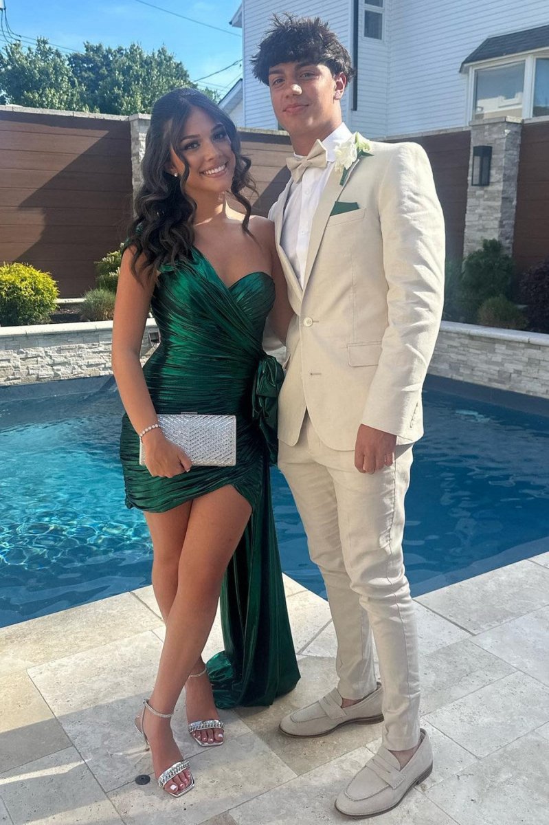 Metallic One-Shoulder Ruched Homecoming Dresses