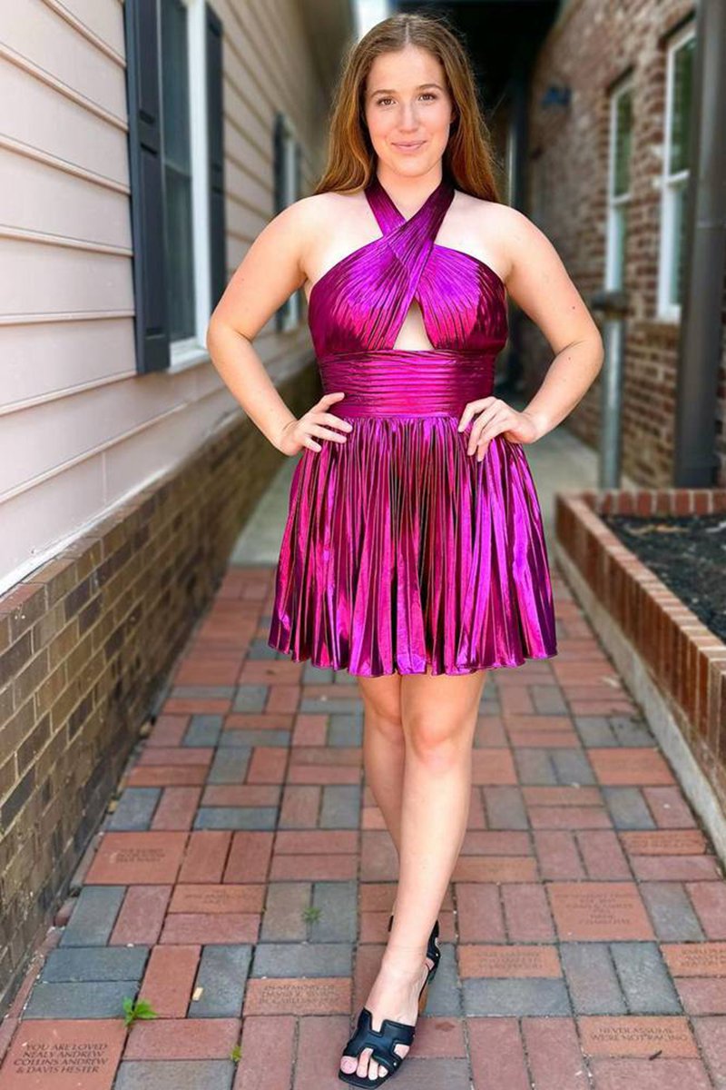 Metallic Halter Keyhole Pleated Short Homecoming Dresses