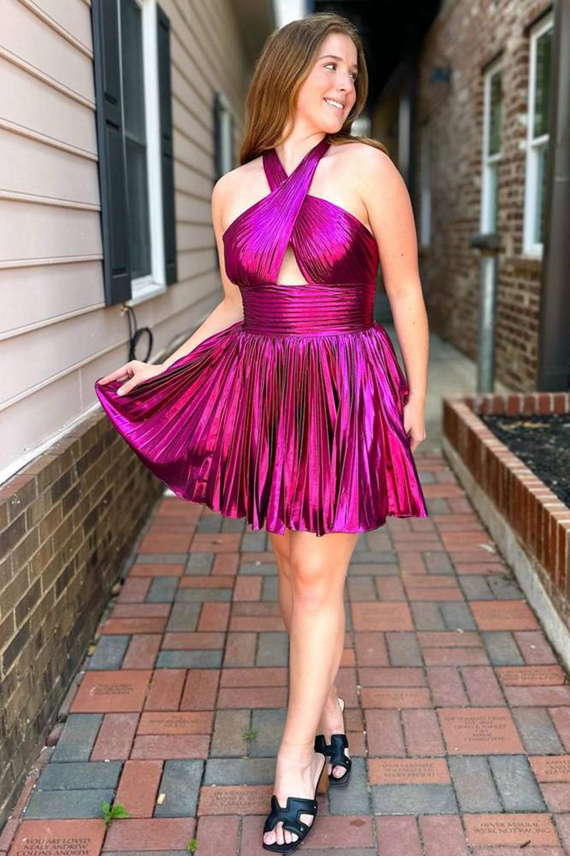 Metallic Halter Keyhole Pleated Short Homecoming Dresses