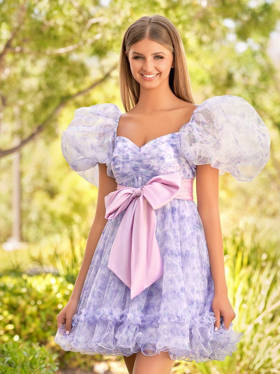 A-line Sweetheart Short Homecoming Dresses with Puff Sleeves