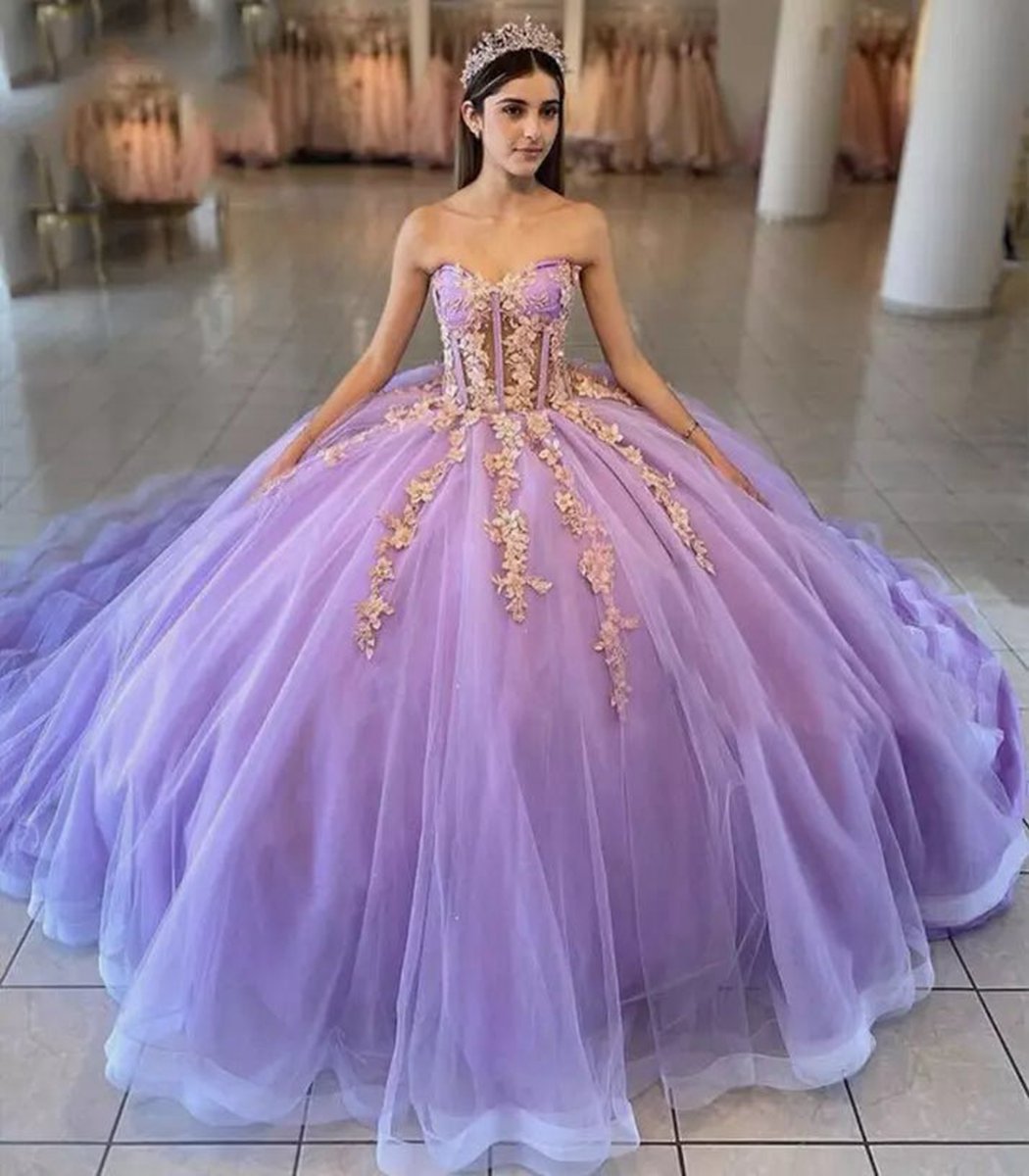 Ball-Gown Tulle 3D Flowers Sweetheart Quinceanera Dresses