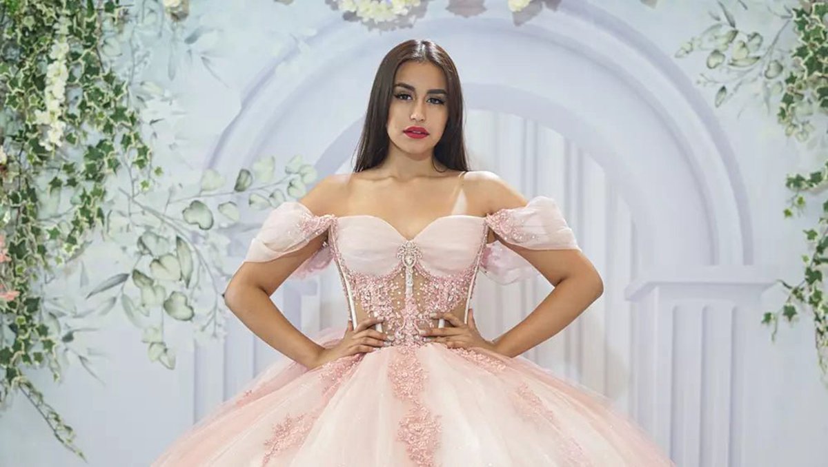 Ball-Gown Off-the-Shoulder Quinceanera Dresses