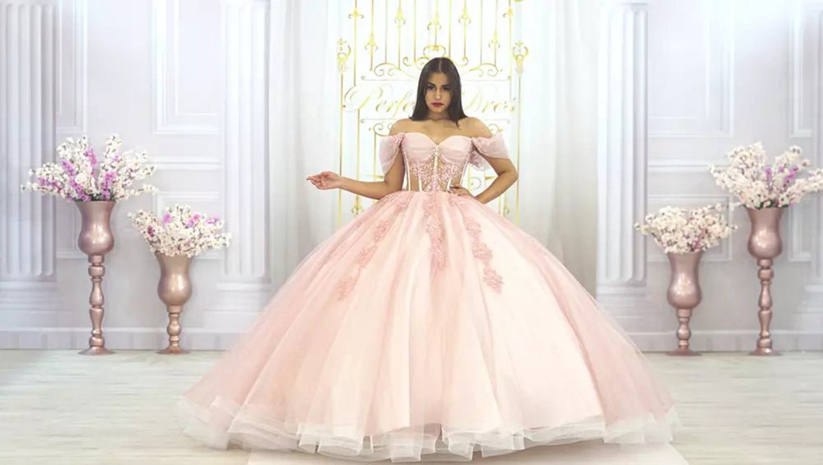Ball-Gown Off-the-Shoulder Quinceanera Dresses