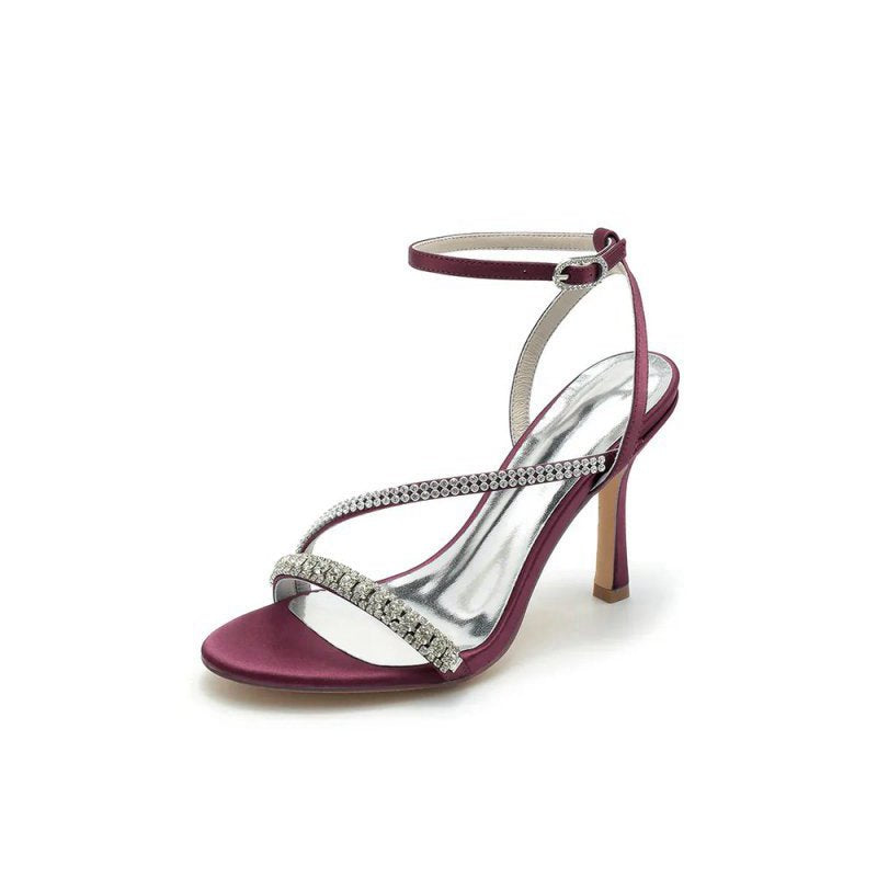 Single Strap Ankle Strap Wedding Shoes With Rhinestone