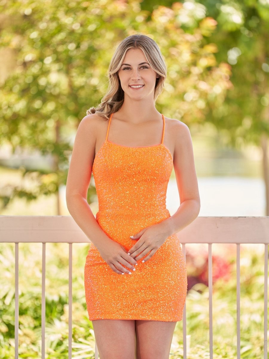 Bodycon Short Scoop Neck Sequins Homecoming Dresses
