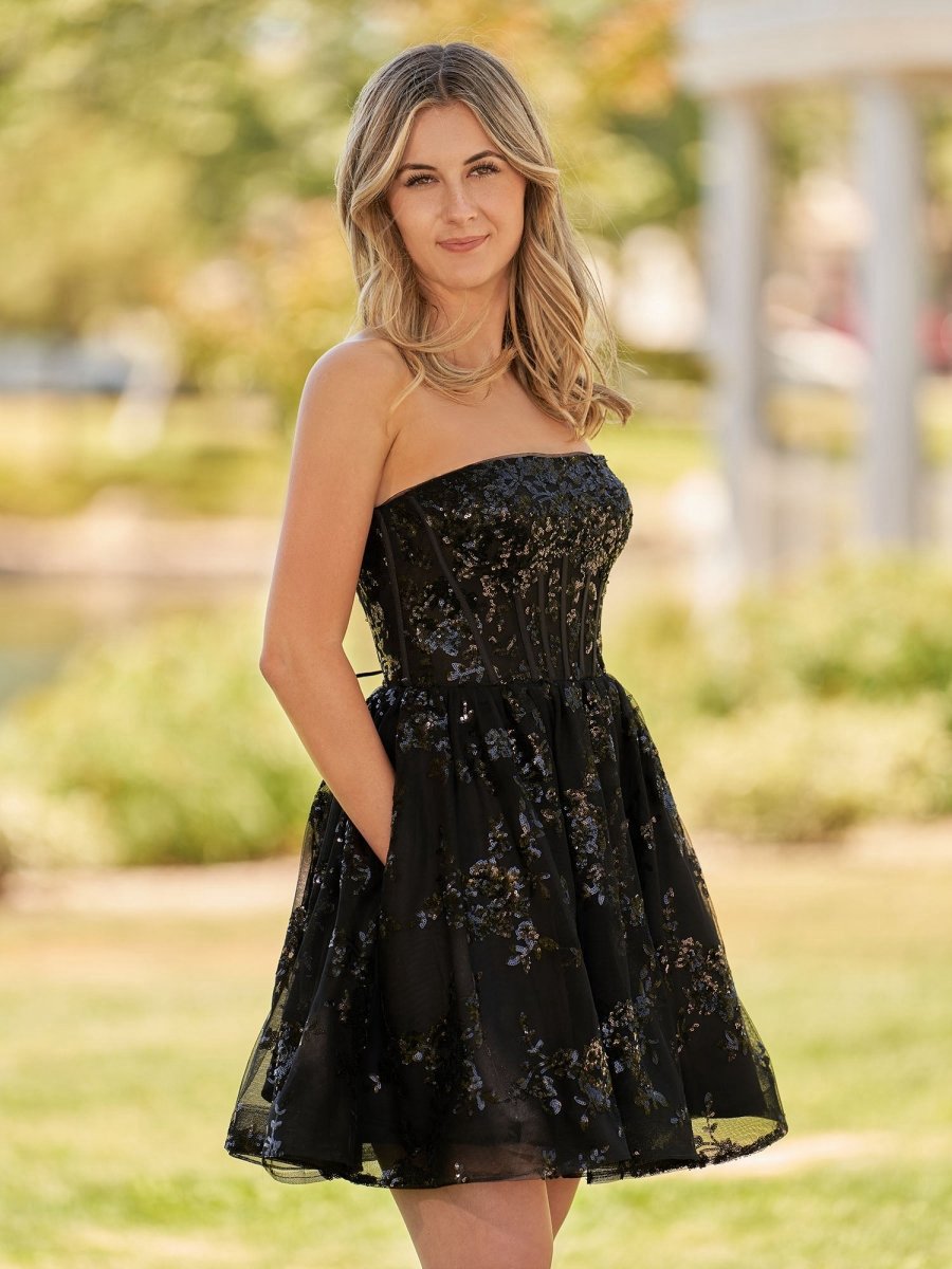 A-line Short Homecoming Dresses with Sequins