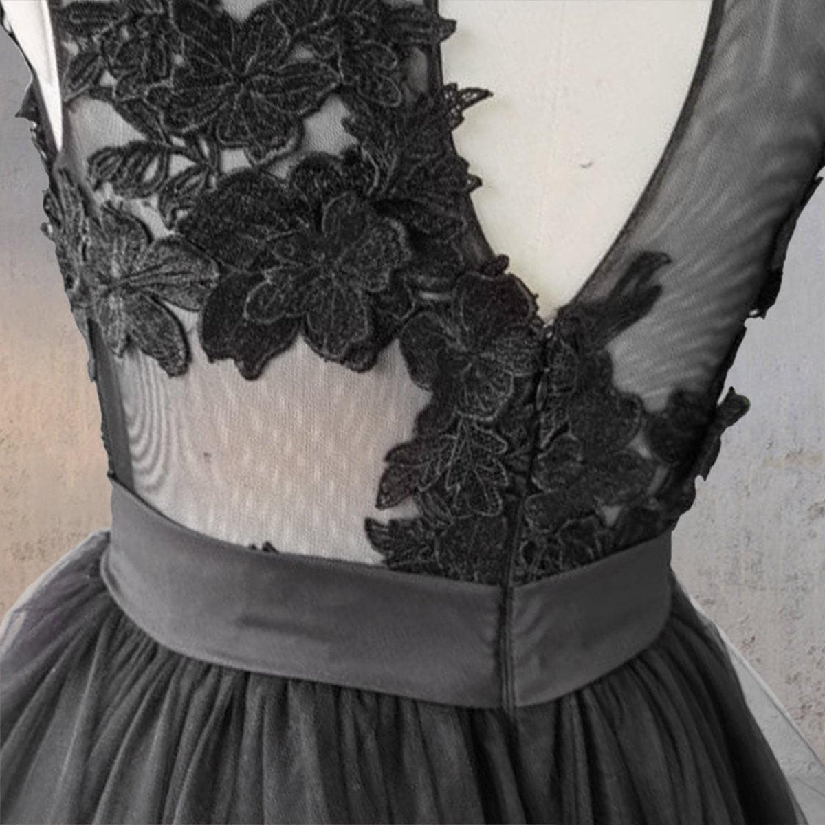 Vintage A-line Tulle Wedding Dresses with Ruffles