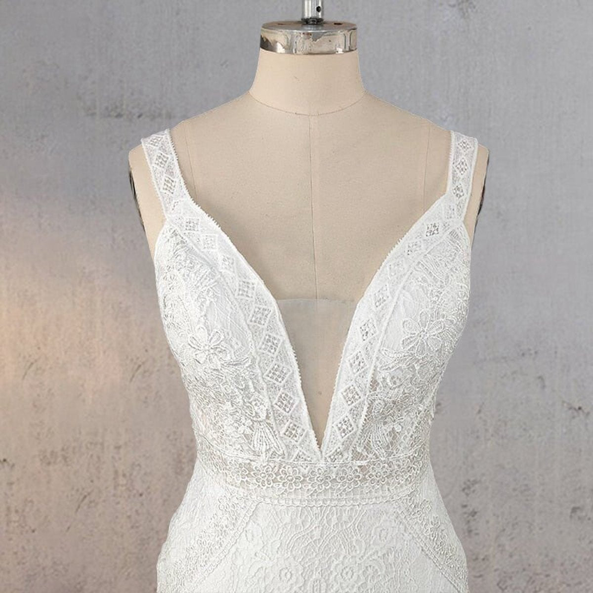 Mermaid V Neck Illusion Wedding Dresses
