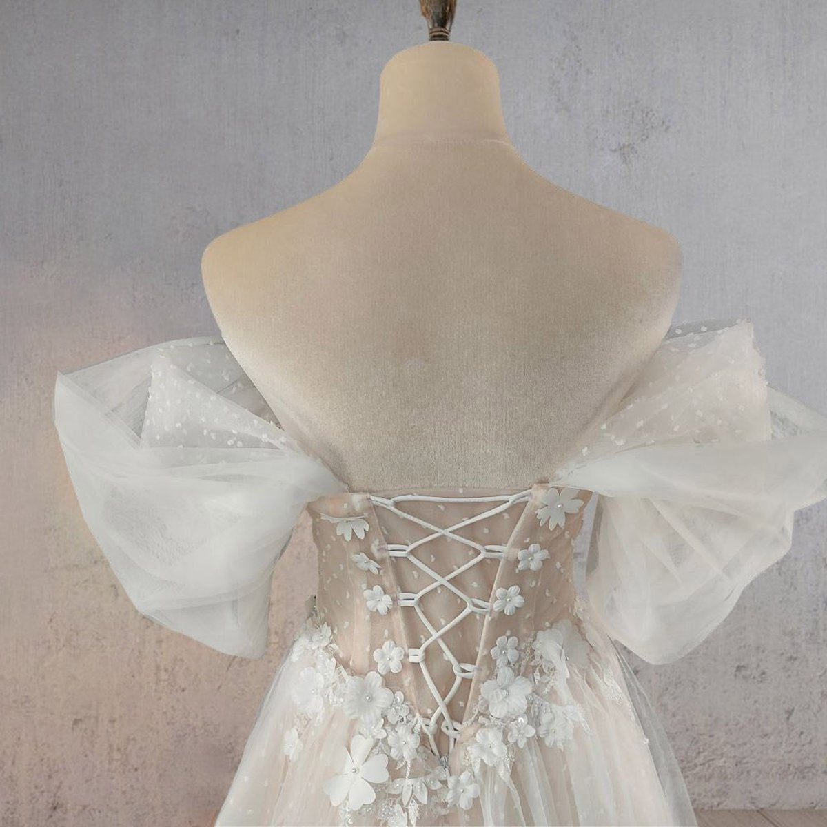 A-line Floral Appliques Polka Dots Wedding Dresses with Slit