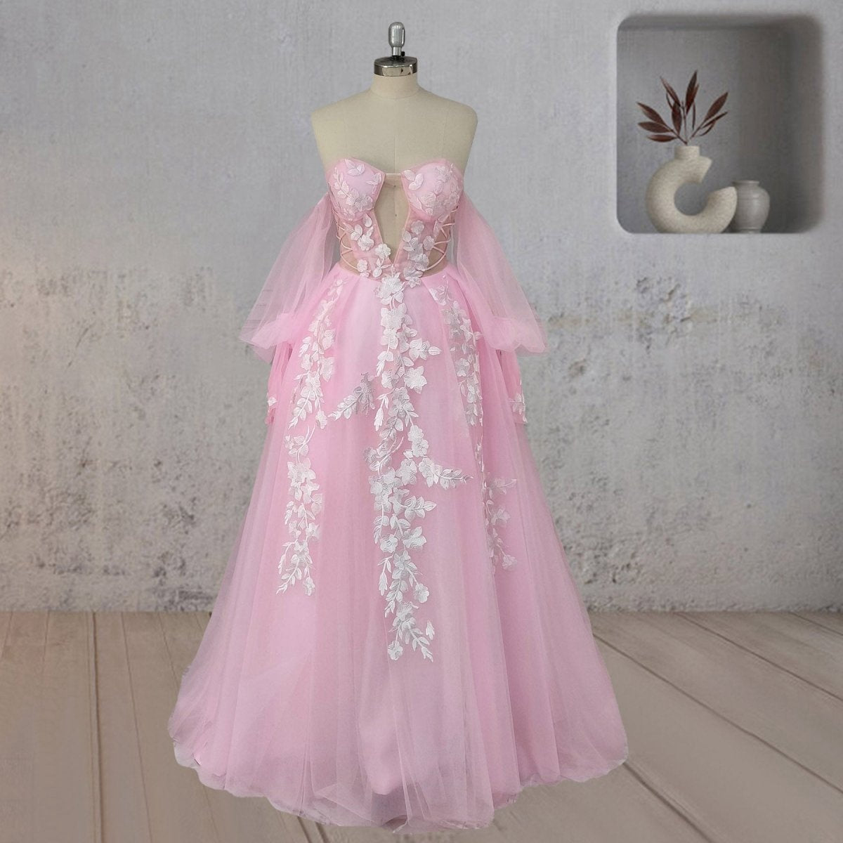 A-line Floral Appliques Polka Dots Wedding Dresses with Slit