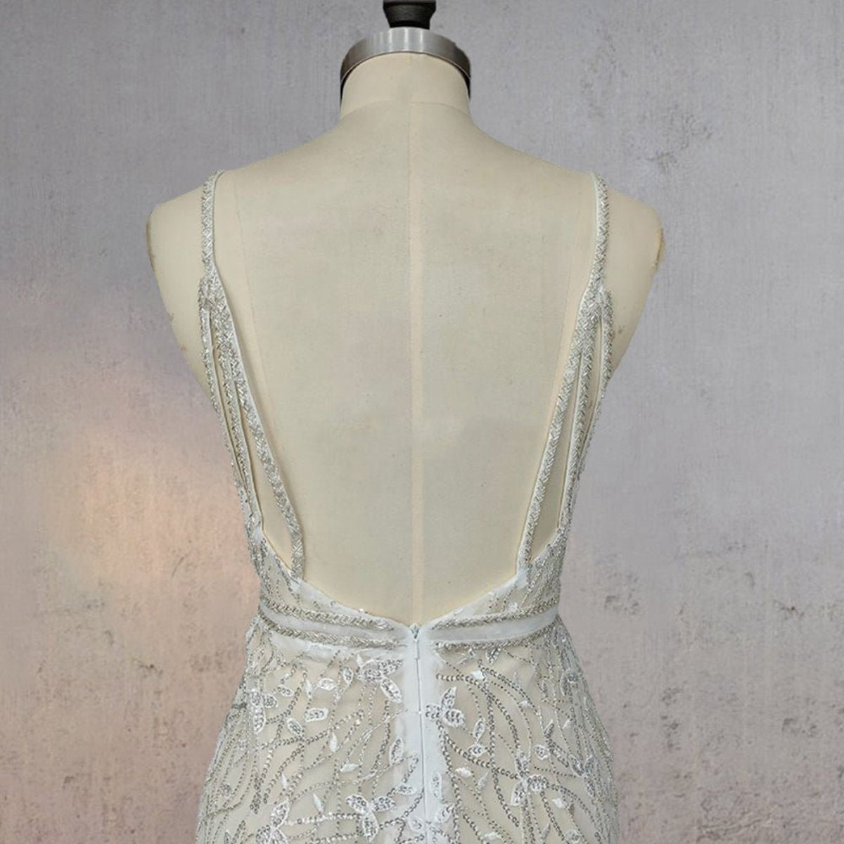 Mermaid Lace Deep V Wedding Dresses with Appliques