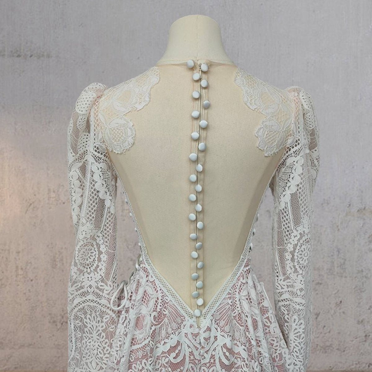 Ruched Bohemian Lace Round Neck Wedding Dresses