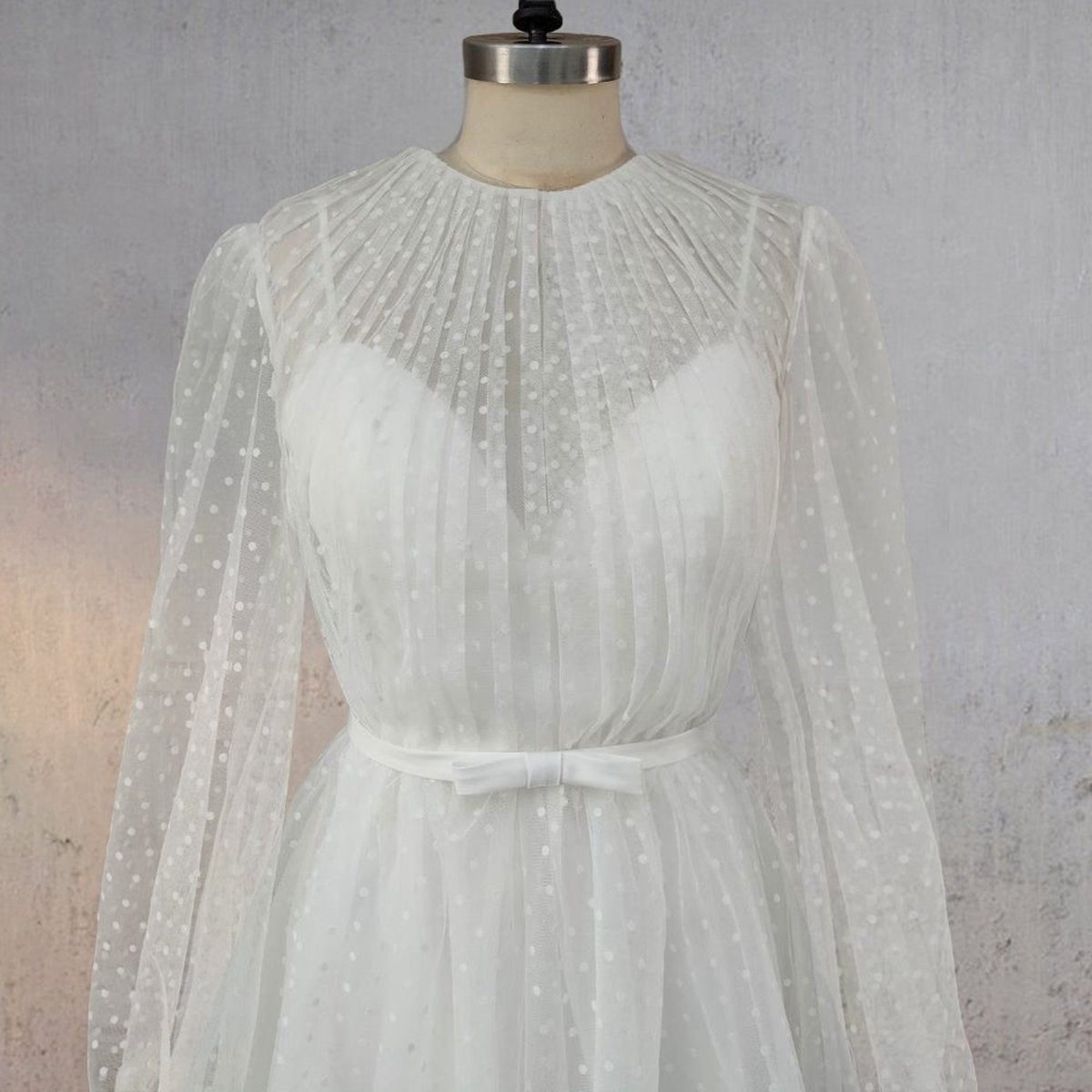 A-line Polka Dot Illusion Charm Asymmetrical Wedding Dresses